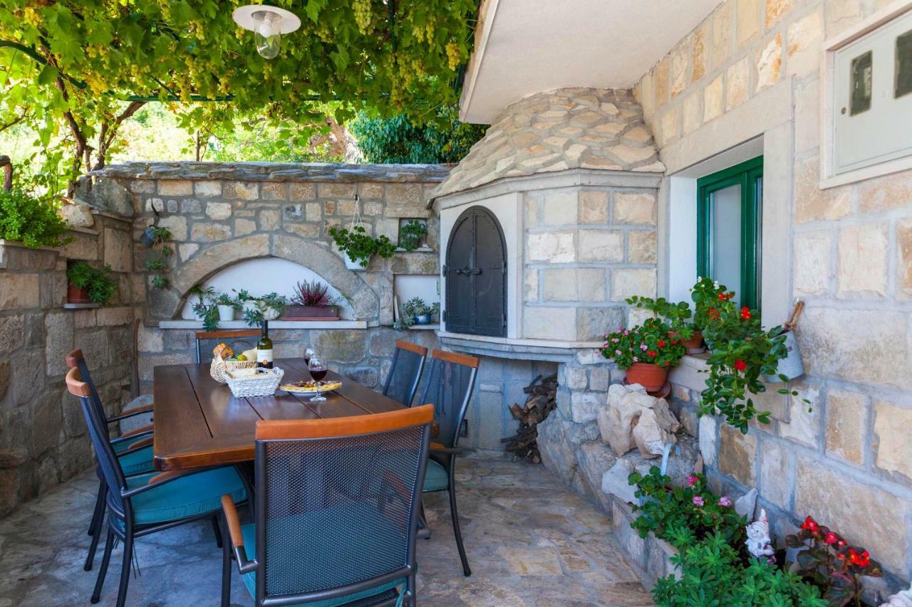 Holiday Home Lavanda Grubisic Tucepi Exterior photo